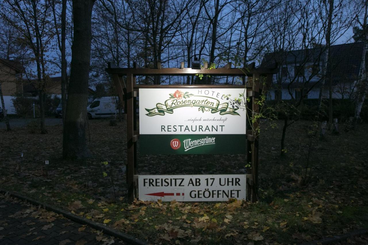 Hotel Rosengarten Leipzig-Naunhof Bagian luar foto